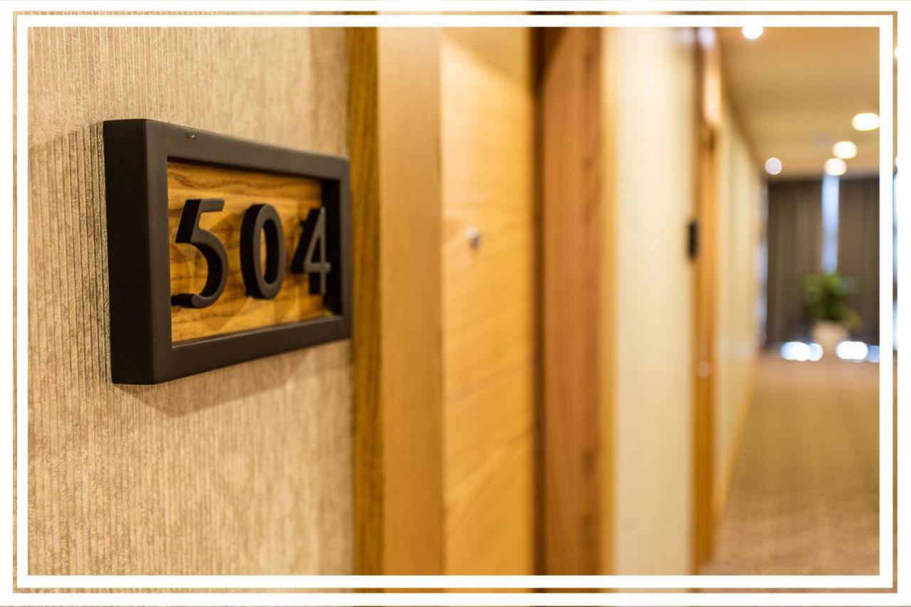 Premium Hotel Гянджа Экстерьер фото