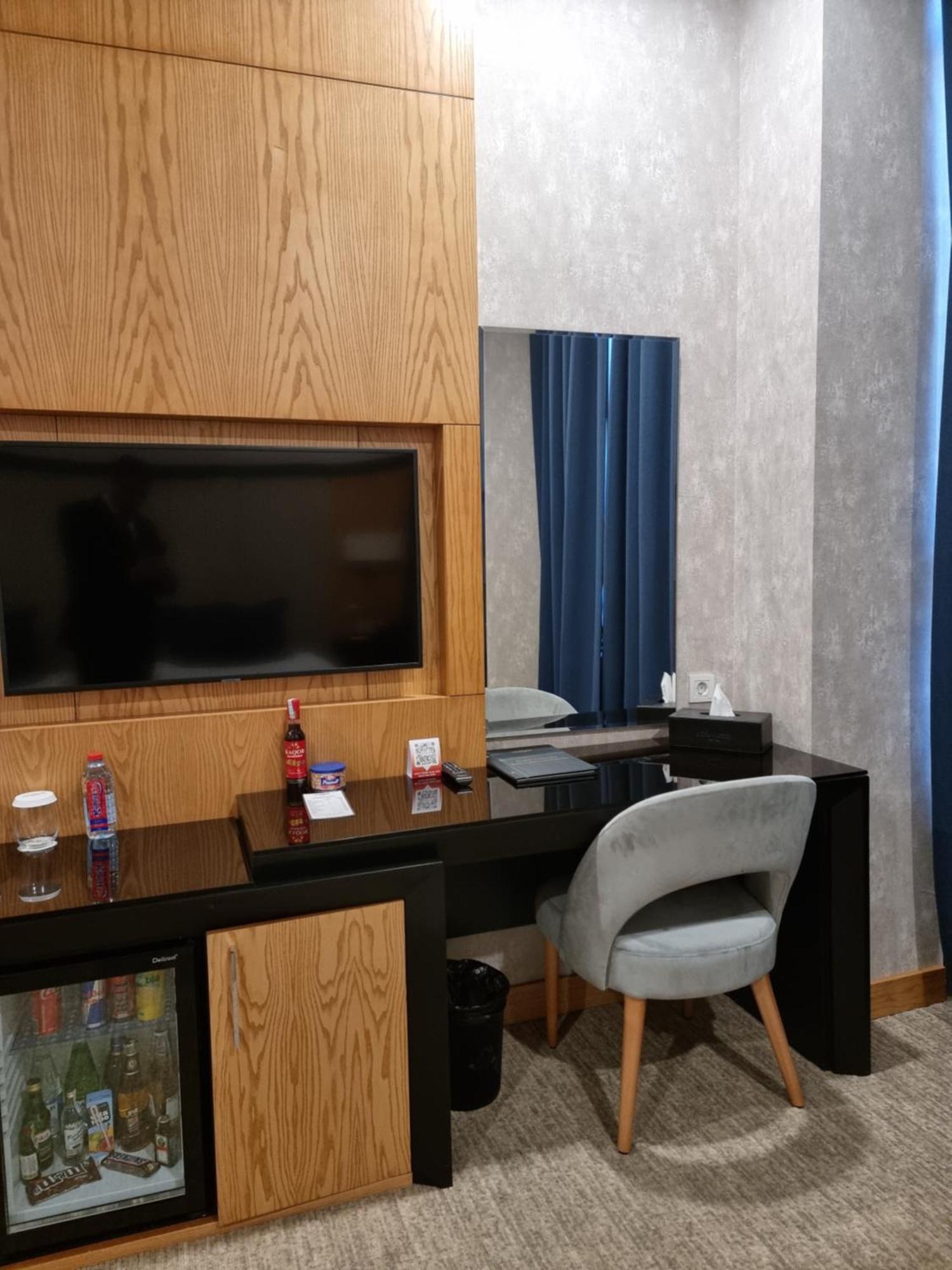 Premium Hotel Гянджа Экстерьер фото